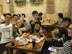 东城街道烧烤加盟,学烧烤技术,开烧烤店多少钱疯狂烤翅加盟