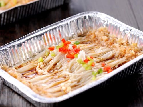 东城街道锡纸烤金针菇